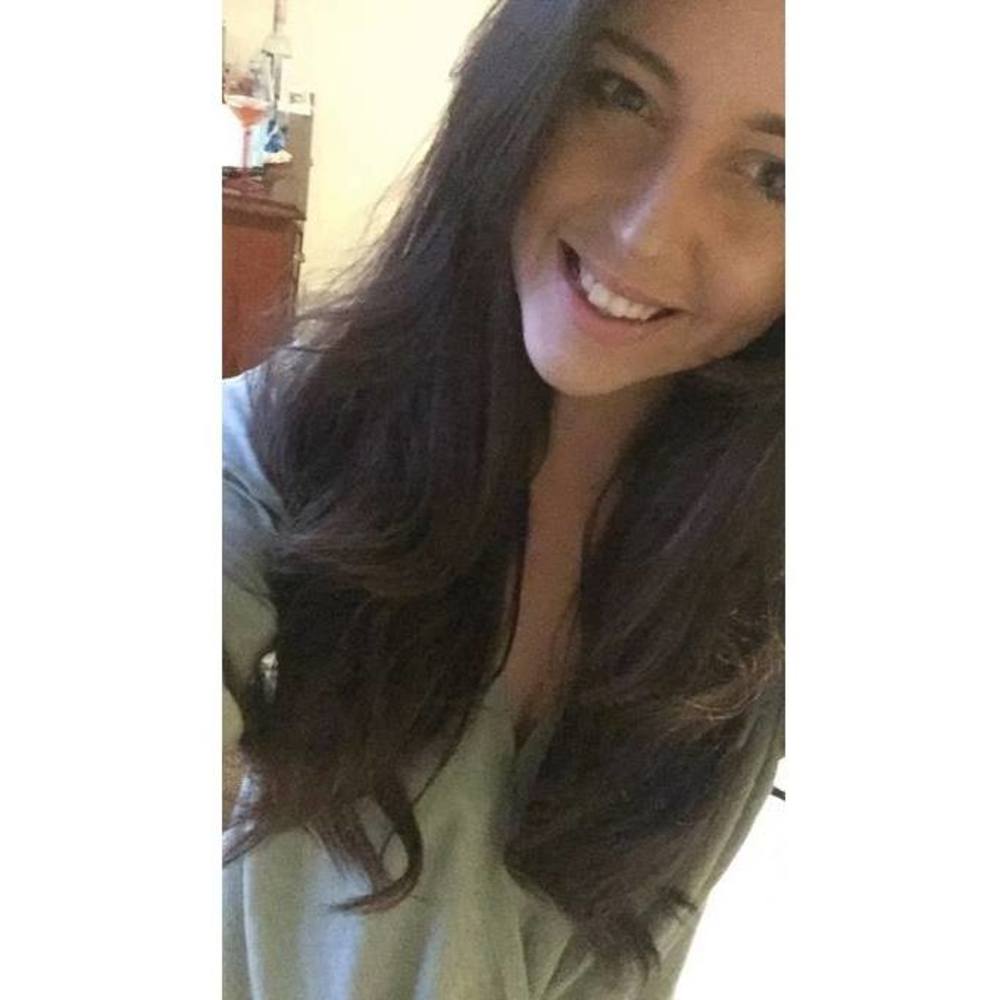Meet your Posher, Becky